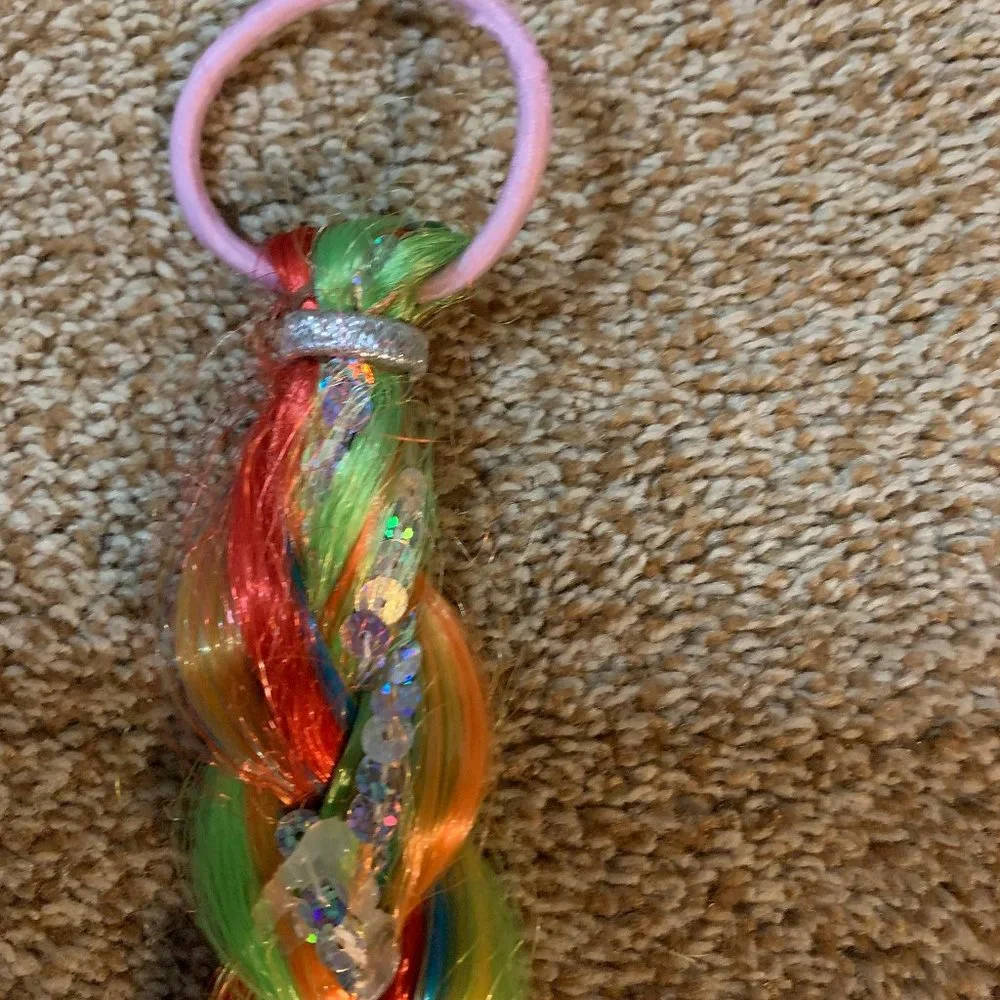 JoJo Siwa Girls Fishtail Party Braid Hair Clip w/Sequin Strip